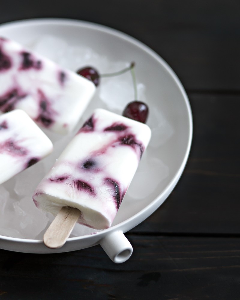 healthy yogurt popsicles | www.my-full-house.com