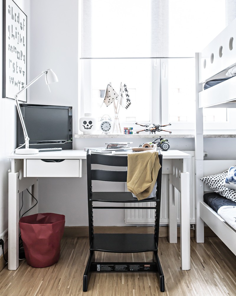 Monochrome scandinavian boys room | www.my-full-house.com | Top Scandinavian Interior and Lifestyle Blog