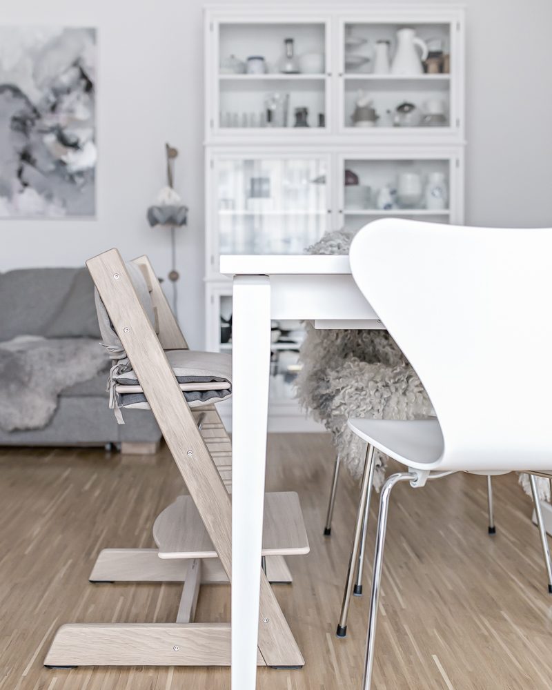 Stokke discount oak white