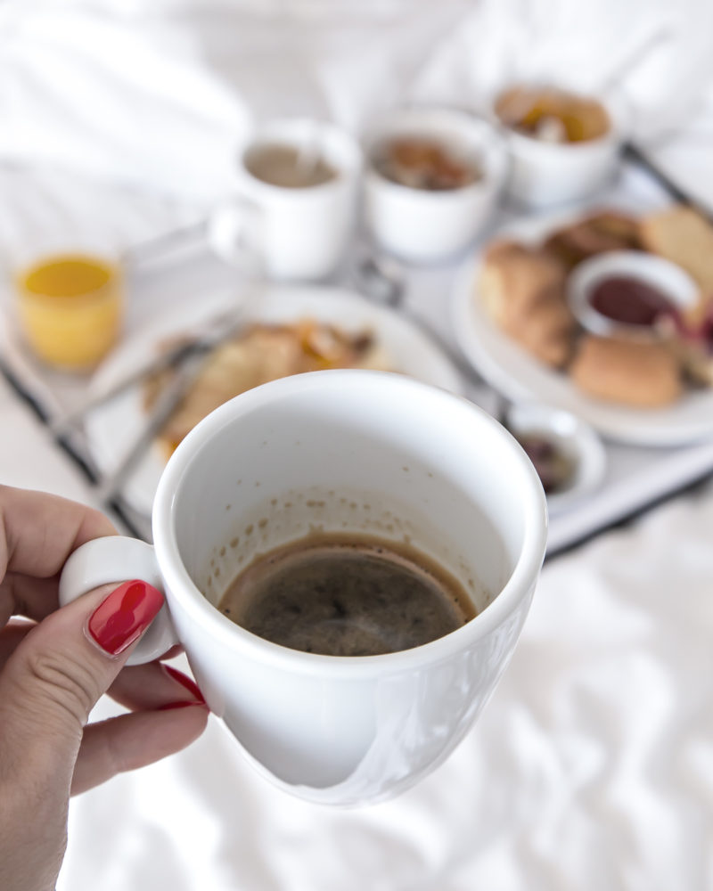 Midweek breakfast in bed | www.my-full-house.com 